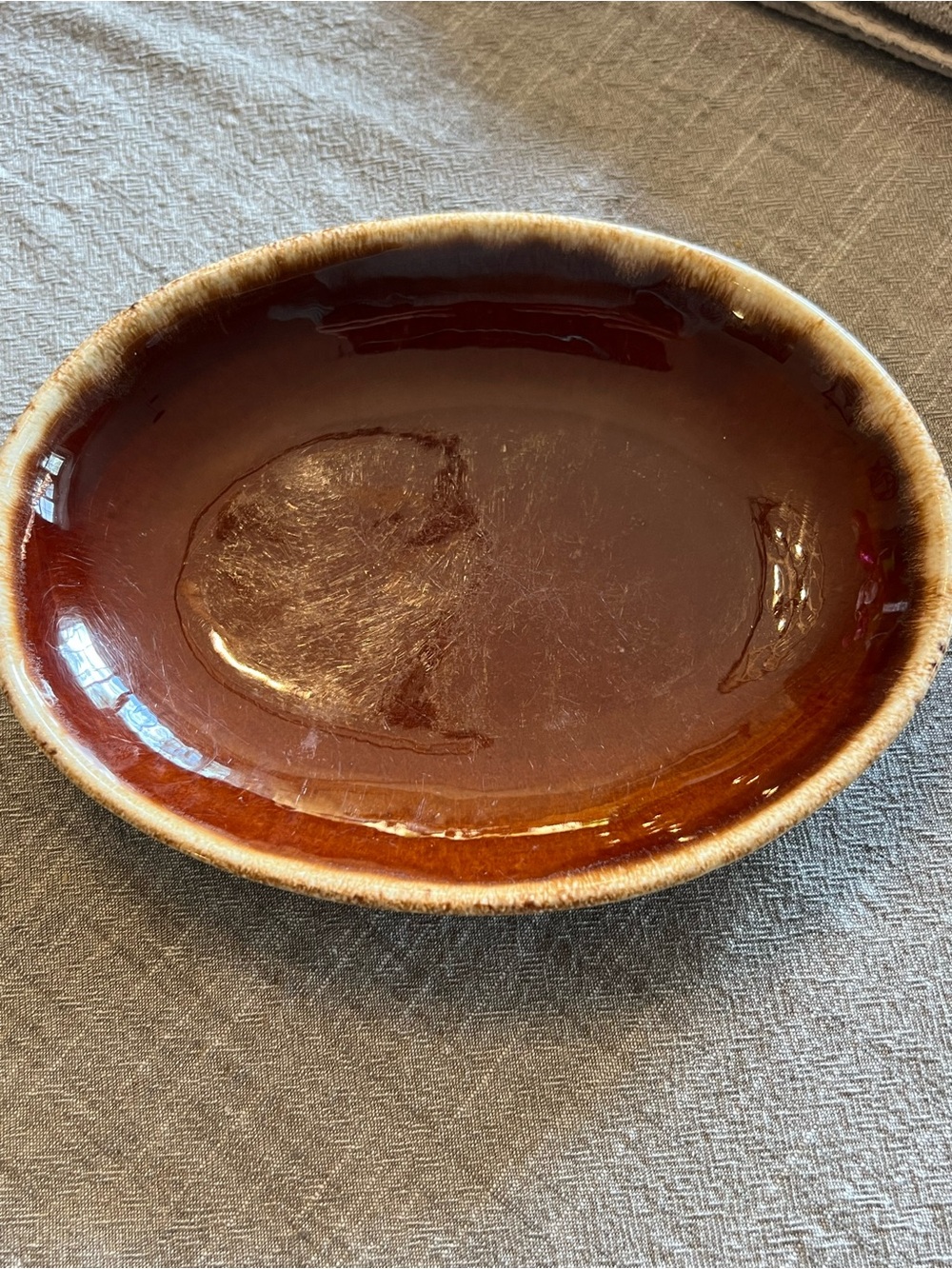 Hull Vintage,Brown w/ border Glazed Ceramic Oval Serving platter , Used